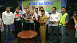 Kelurahan Ratu Jaya Terima 1 Unit Ambulance Dari Candaan Golf Club Indonesia