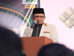 Ketua DPRD Kota Depok, Jadi Khotib Sholat Idul Adha di Vila Santika