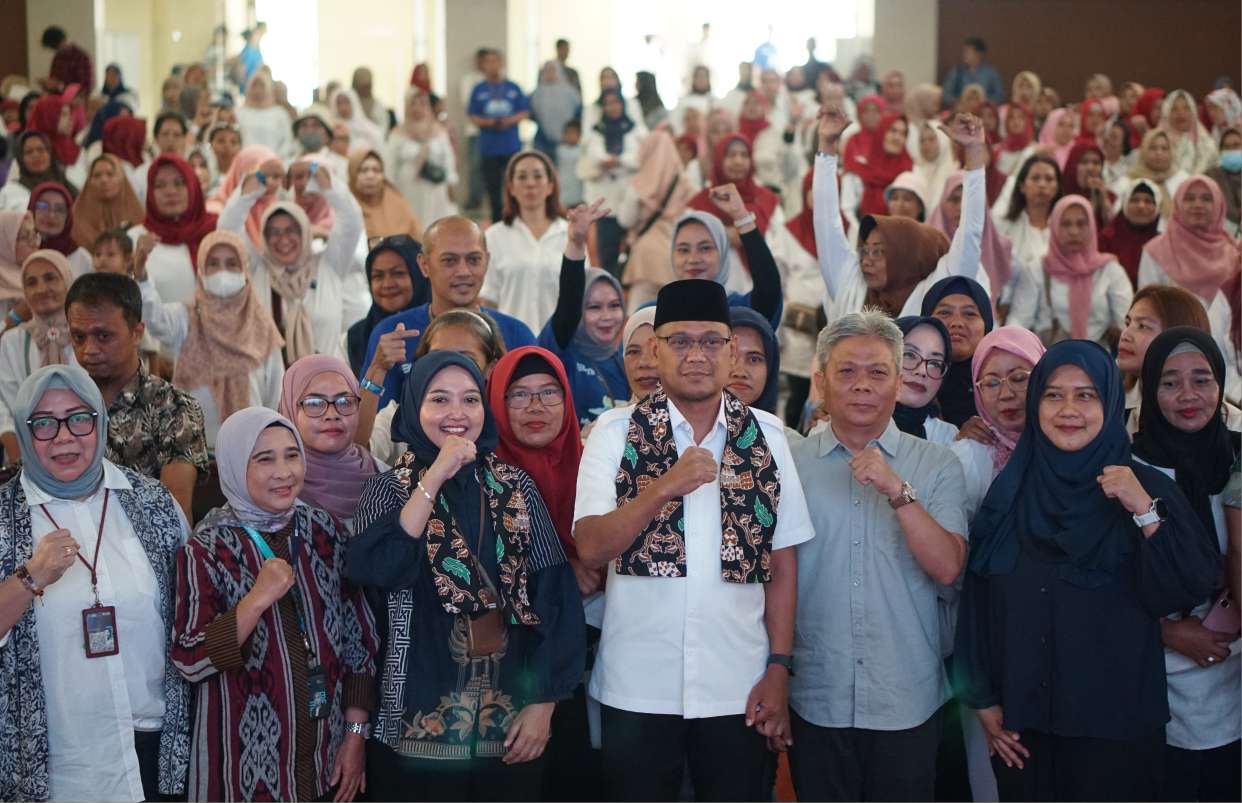 Gelar PKU AKBAR, PNM Depok Berikan Literasi Digital untuk 500 Nasabah