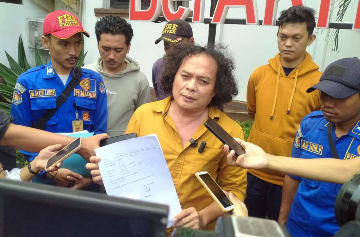 Gugurnya Seorang Petugas hingga Dugaan Korupsi di Dinas Damkar, Deolipa Yumara: Kita Somasi Pemkot Depok